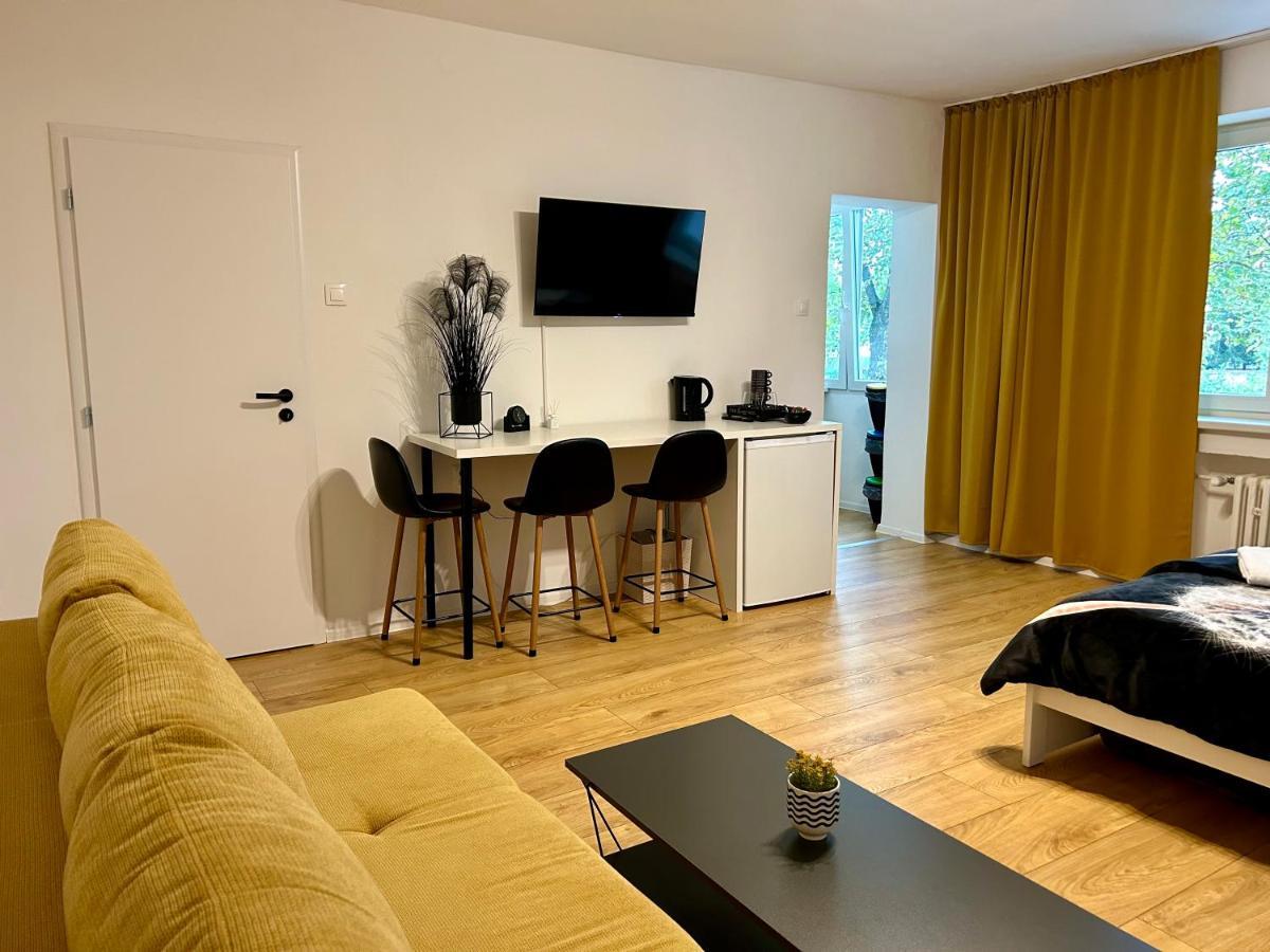 Studio Apartment Dandelion Bratislava Exterior foto